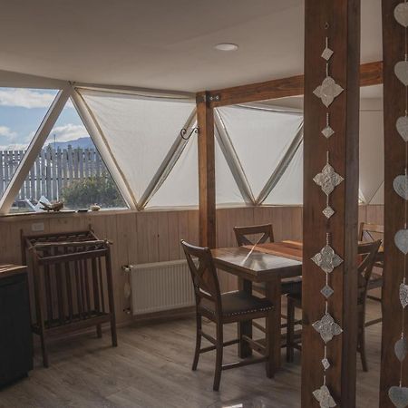 Domos By Toore Patagonia ปวยร์โตนาตาเลส ภายนอก รูปภาพ